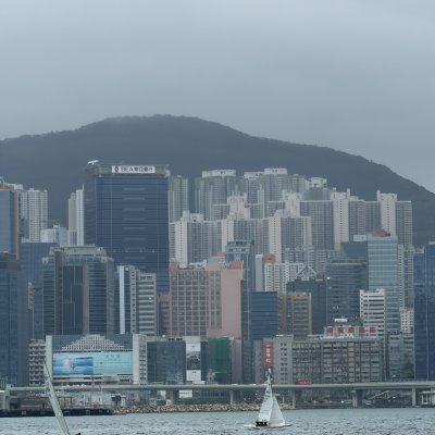 White Sail, Steel Skyline